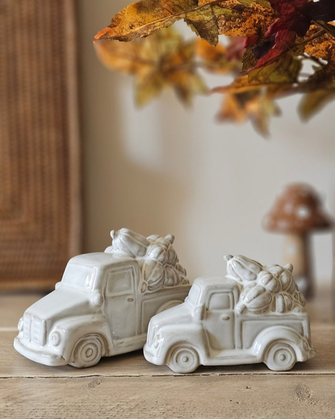 Ceramic Pumpkin Truck - 2 Sizes