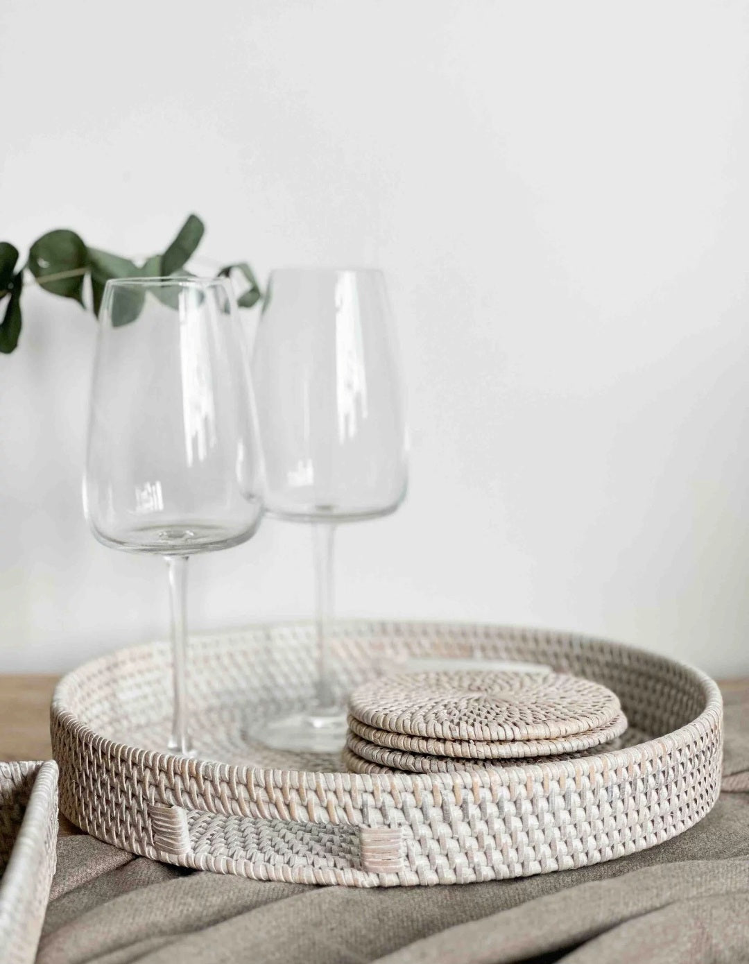 Round Whitewashed Rattan Tray