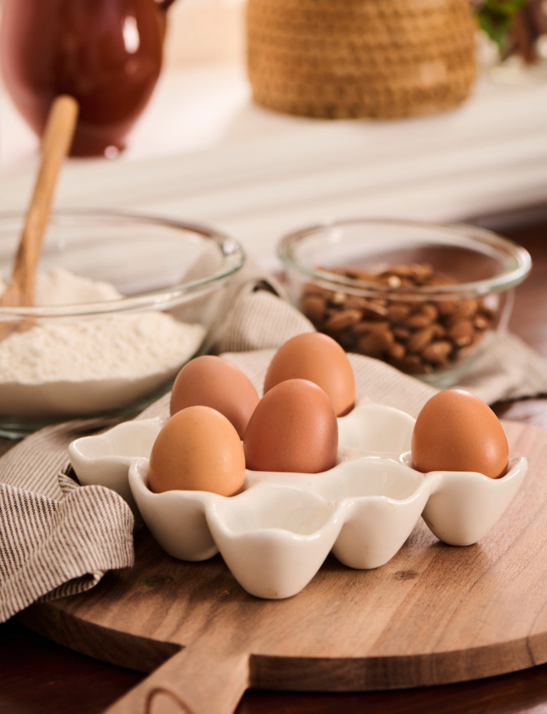 Ceramic Egg Holder